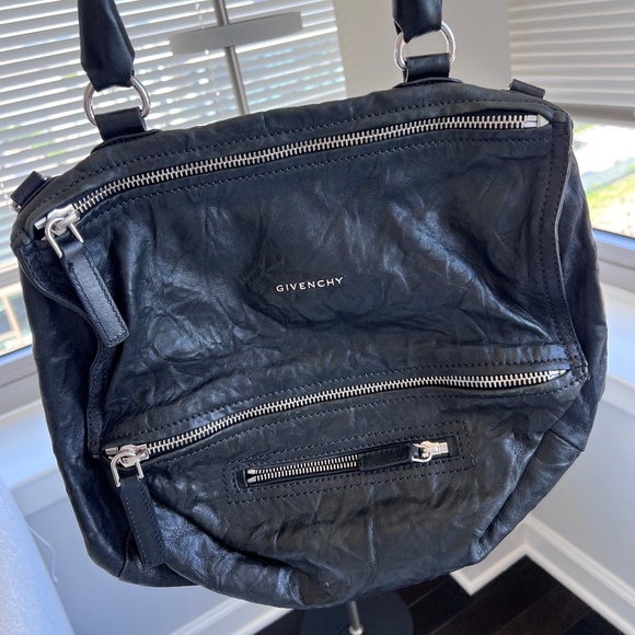Givenchy Medium Pandora Bag - Picture 1 of 2